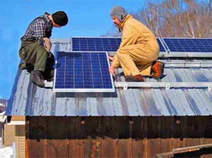 Сонячні батареї вже давно і з успіхом застосовують як корпорації і компанії, так і власники своїх   будинків